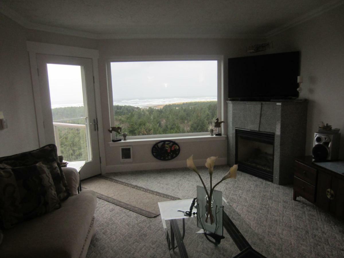 AMAZING SEAVIEW SPACIOUS CONDO WITH an AMAZING VIEW!!! Exterior foto